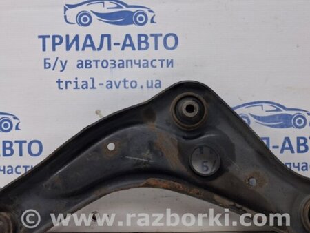 ФОТО Рычаг правый для Nissan Qashqai/Roque Sport (2014-2017) Киев