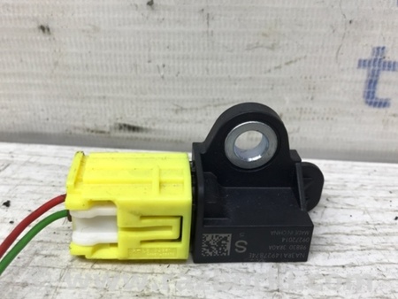 ФОТО Датчик удара (AIRBAG) для Nissan Qashqai/Roque Sport (2014-2017) Киев