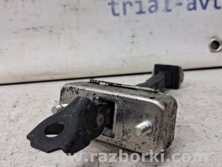 ФОТО Ограничитель двери передний правый для Infiniti Q50 Киев