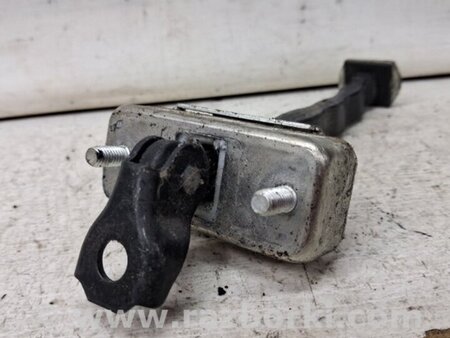 ФОТО Ограничитель двери задний правый для Infiniti Q50 Киев