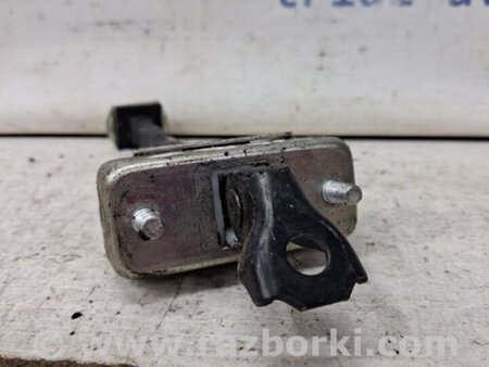 ФОТО Ограничитель двери задний левый для Infiniti Q50 Киев