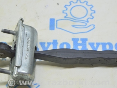 ФОТО Ограничитель двери перед прав для Ford Escape 3 (01.2012-12.2018) Одесса