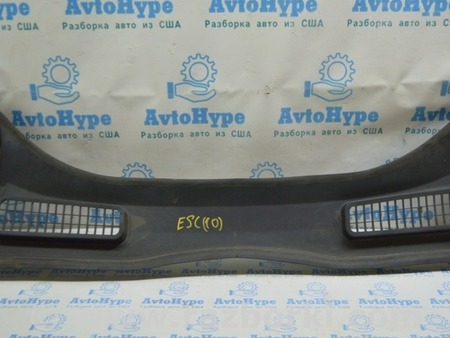 ФОТО Решетка дворников (пластик) для Ford Escape 3 (01.2012-12.2018) Одесса