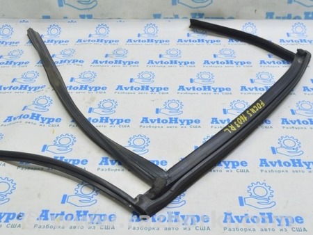 ФОТО Уплотнитель стекла с верхним молдингом зад лев для Ford Focus 3 (01.2010 - 03.2018) Одесса