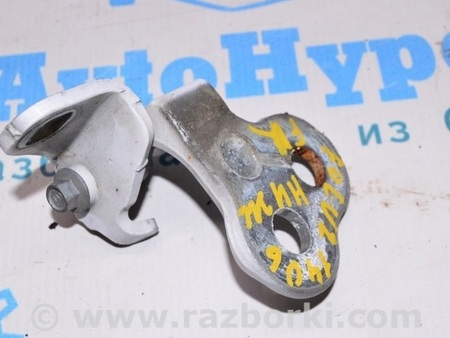 ФОТО Петля двери нижняя перед прав для Ford Focus 3 (01.2010 - 03.2018) Одесса