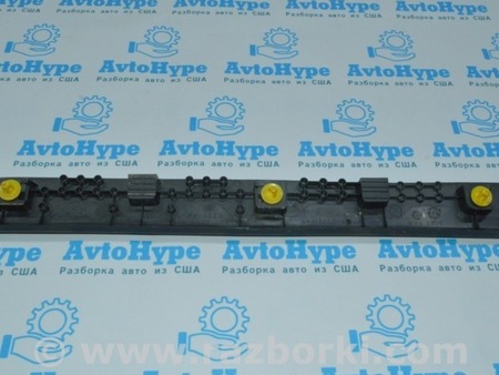 ФОТО Накладка порога перед прав для Ford Focus 3 (01.2010 - 03.2018) Одесса