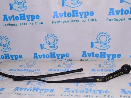 ФОТО Поводок дворника прав для Ford Focus 3 (01.2010 - 03.2018) Одесса