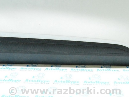 ФОТО Накладка двери нижняя перед прав для Ford Escape 4 (01.2018-...) Одесса