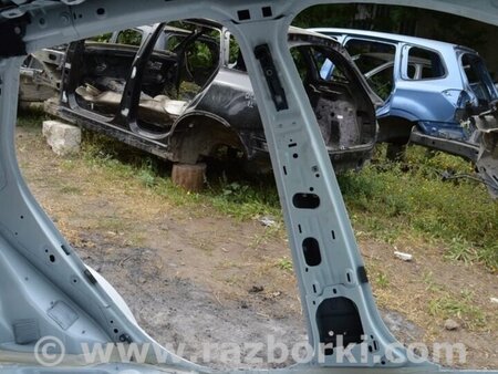 ФОТО Стойка кузова центральная правая для Ford Escape 4 (01.2018-...) Одесса