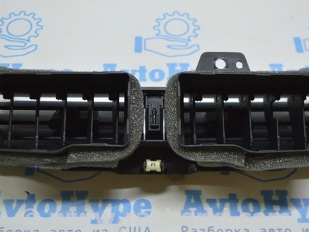 ФОТО Дефлектор торпедо центральный для Ford Fusion USA 2 поколение (12-20) Одесса