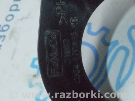 ФОТО Крепление горловины бачка омывателя для Ford Escape 3 (01.2012-12.2018) Одесса