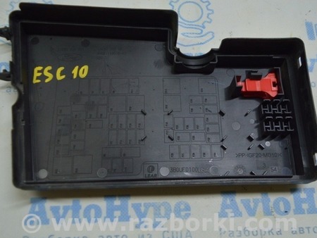 ФОТО Крышка блока предохранителей для Ford Escape 3 (01.2012-12.2018) Одесса