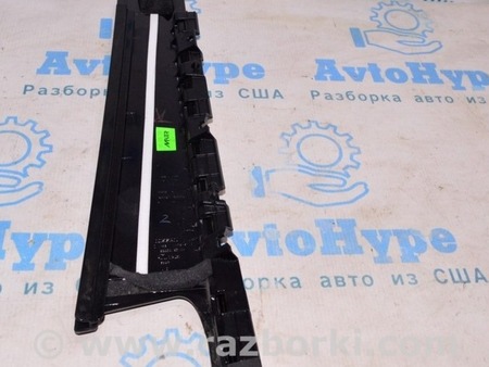 ФОТО Накладка двери боковая зад прав для Infiniti QX30 (15-19) Одесса