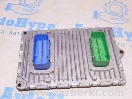 ФОТО Уплотнитель стекла зад прав для Infiniti QX30 (15-19) Одесса