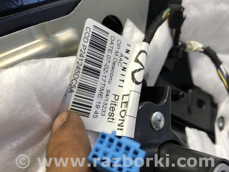 ФОТО Обшивка двери (карточка) перед прав для Infiniti QX30 (15-19) Одесса