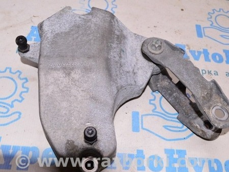 ФОТО Кронштейн двигателя для Infiniti QX30 (15-19) Одесса