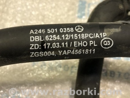 ФОТО Патрубок на дополнительный насос системы охлаждения кпп второй длинный для Infiniti QX30 (15-19) Одесса