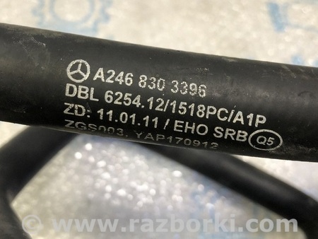 ФОТО Патрубок на помпу электричекскуюдополнительную первый для Infiniti QX30 (15-19) Одесса