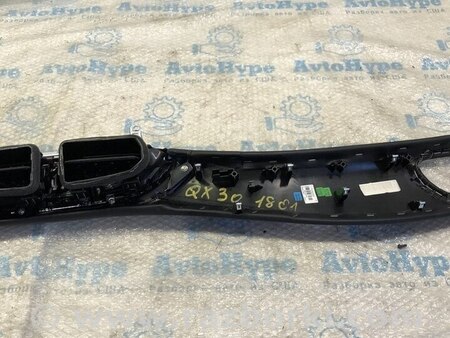 ФОТО Накладка торпеды центральная с воздуховодом для Infiniti QX30 (15-19) Одесса