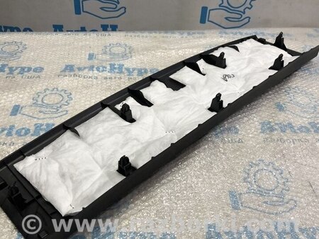 ФОТО Обшивка двери багажника верх для Infiniti QX30 (15-19) Одесса