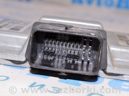 ФОТО Кронштейн телевизора (дефлектора радиатора) низ правый для Infiniti QX30 (15-19) Одесса