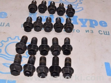 ФОТО Болт колесный для Infiniti QX30 (15-19) Одесса