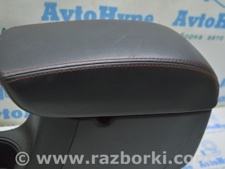 ФОТО Консоль центральная подлокотник и подстаканники для Jeep Compass (17-21) Одесса