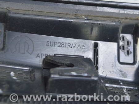 ФОТО Молдинг стекла правый для Jeep Compass (17-21) Одесса