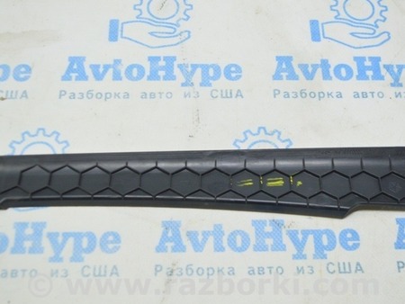 ФОТО Накладка передней стойки средняя левая для Jeep Compass (17-21) Одесса