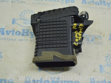 ФОТО Дефлектор воздуховода торпедо центр прав для Jeep Compass (17-21) Одесса