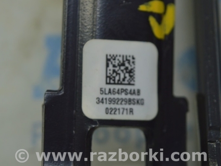 ФОТО Кронштейн пассажирского ремня безопасности для Jeep Compass (17-21) Одесса