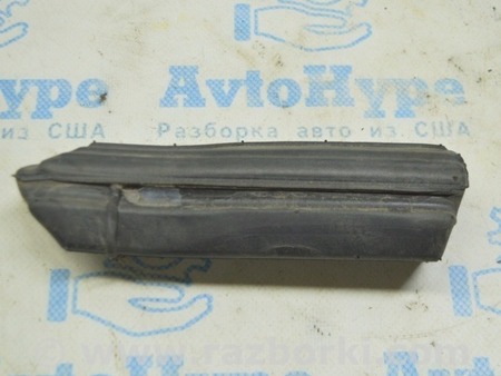 ФОТО Уплотнитель зеркала бокового левого для Jeep Compass (17-21) Одесса