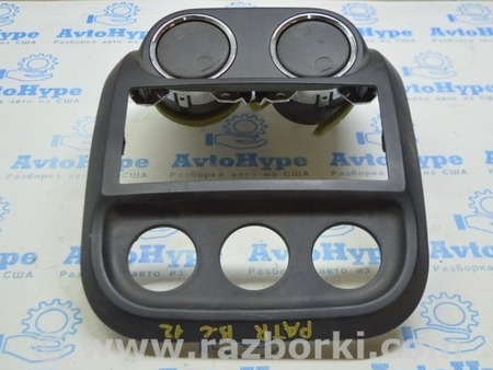 ФОТО Дефлектор воздуховода торпеды центральный левый для Jeep Patriot (10-17) Одесса