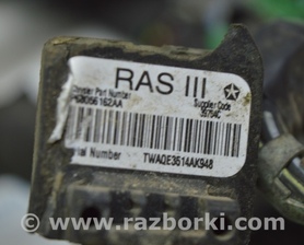 Датчик подушки безопасности перед лев Jeep Patriot (10-17)