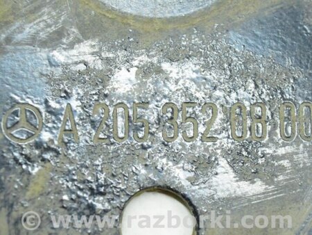 ФОТО Кронштейн заднего подрамника прав для Mercedes-Benz GLC X253 Одесса