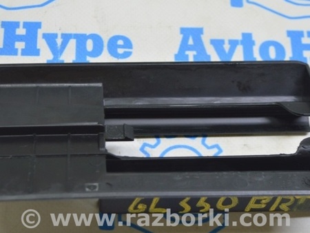 ФОТО Накладка салазок пассажир сиденья зад лев для Mercedes-Benz GL-CLASS X164 (06-12) Одесса