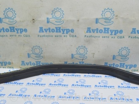 ФОТО Уплотнитель капота для Mercedes-Benz W292/C292 (GLE Coupe) Одесса