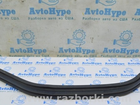 ФОТО Уплотнитель капота для Mercedes-Benz W292/C292 (GLE Coupe) Одесса