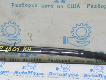 ФОТО Накладка крыши правая для Mercedes-Benz W292/C292 (GLE Coupe) Одесса