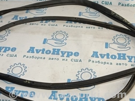 ФОТО Уплотнитель двери перед лев для Nissan Rogue (14-20) Одесса