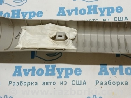 ФОТО Накладка передней стойки верхняя правая для Nissan Rogue (14-20) Одесса