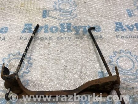 ФОТО Кронштейн АКБ для Nissan Sentra B17 (12-19) Одесса