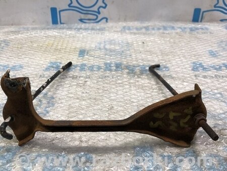 ФОТО Кронштейн АКБ для Nissan Sentra B17 (12-19) Одесса