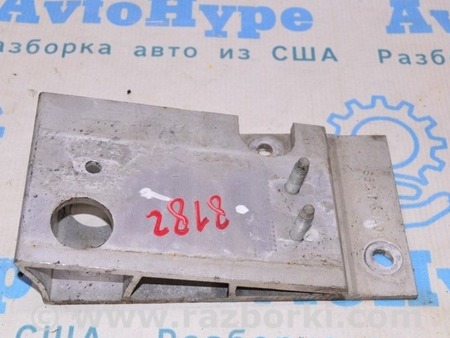 ФОТО Клык усилителя заднего бампера лев для Nissan Pathfinder R52 (12-21) Одесса