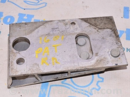 ФОТО Клык усилителя заднего бампера прав для Nissan Pathfinder R52 (12-21) Одесса