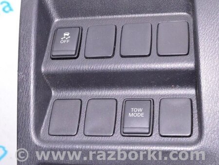 ФОТО Кнопки на накладке колени водителя для Nissan Pathfinder R52 (12-21) Одесса