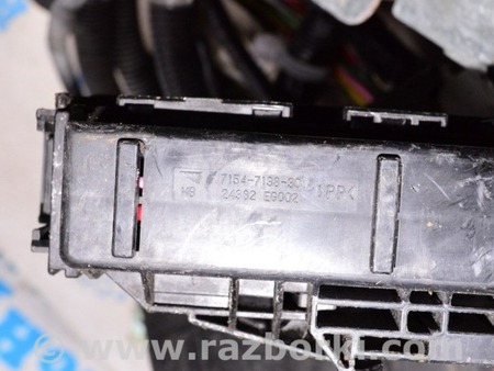 ФОТО Блок предохранителей тонкий для Nissan Pathfinder R52 (12-21) Одесса