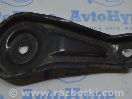 ФОТО Лопух заднего подрамника лев для Toyota Highlander (13-19) Одесса