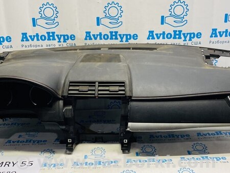 ФОТО Торпедо (голая) SE красная строчка для Toyota Camry 50 XV55 (14-18)  Одесса