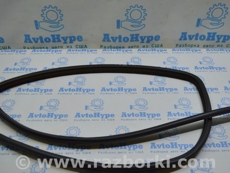 ФОТО Уплотнитель дверного проема зад лев для Toyota Highlander (13-19) Одесса